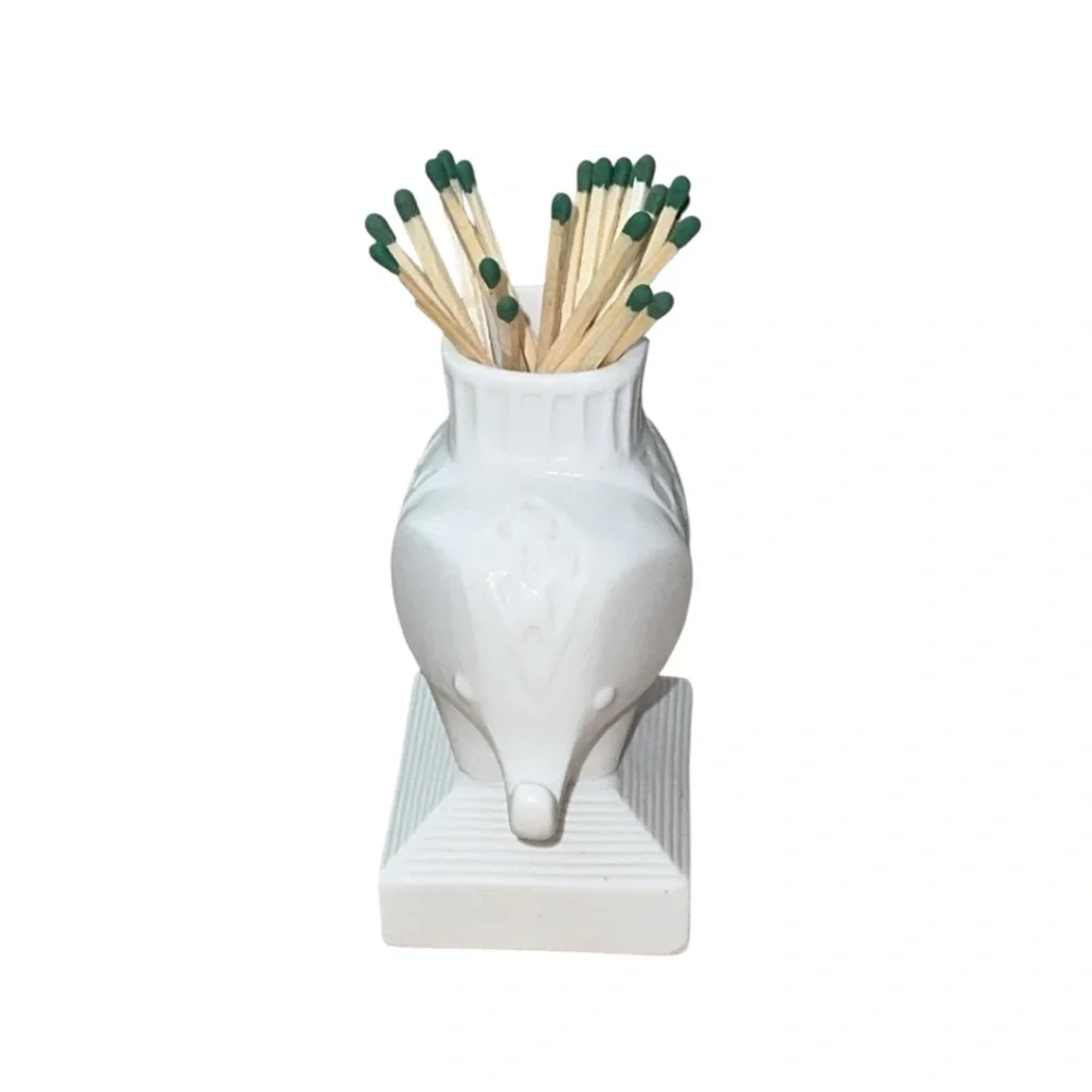 Jonathan Adler White‎ Elephant Match Strike